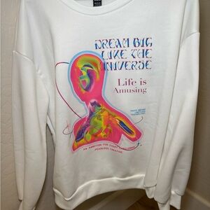 SHEIN White Sweatshirt with Vibrant Graphic